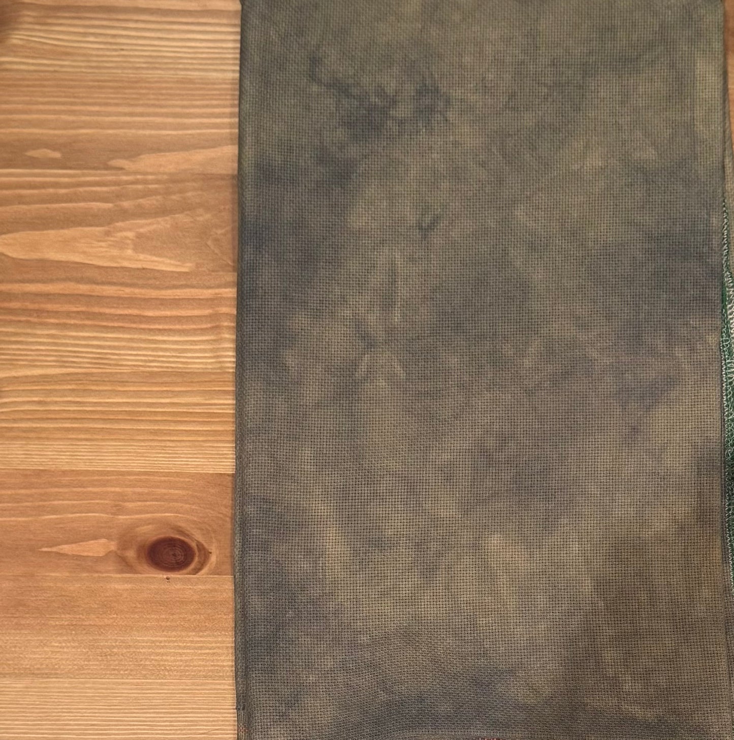 18 Count Aida - Marsh - Atomic Ranch/Rogue Fabric