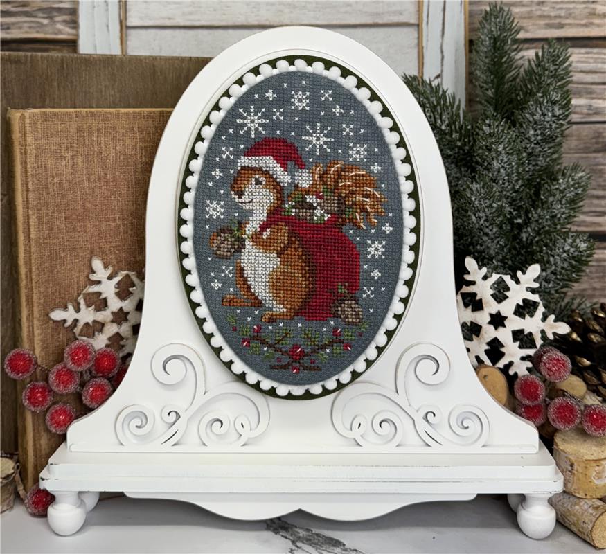 Santa Squirrel - Erin Elizabeth Designs