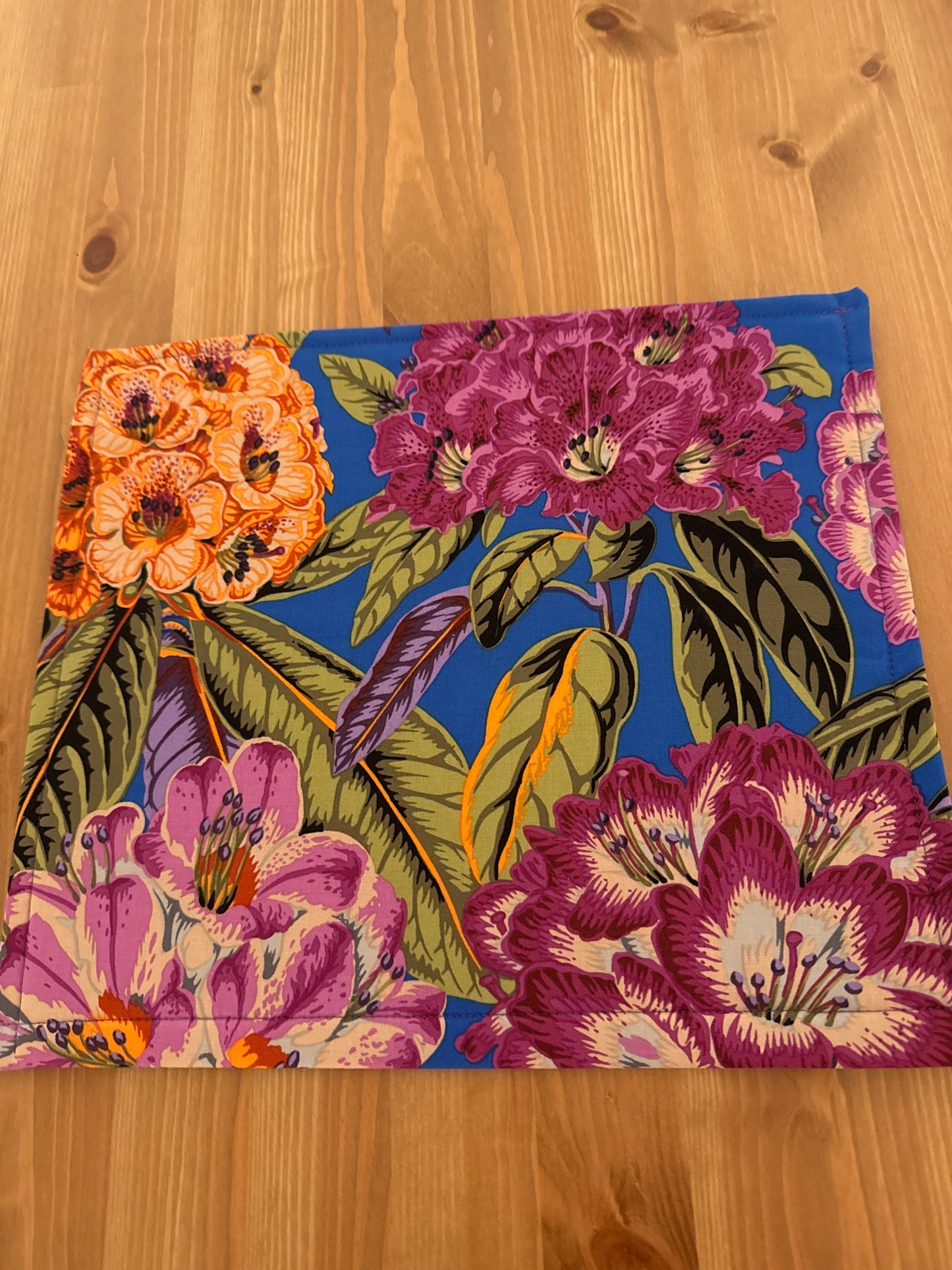 Blue with Big Flowers Vinyl Front Project Bag