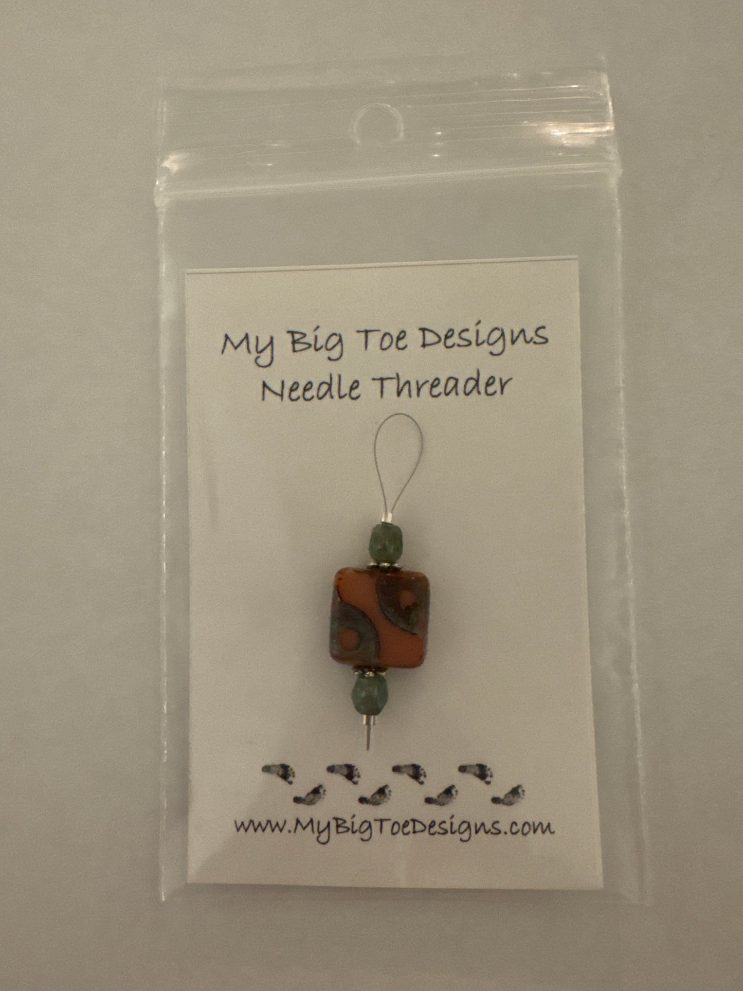 Dark Pink Rectangle Wire Needle Thread - My Big Toe Designs