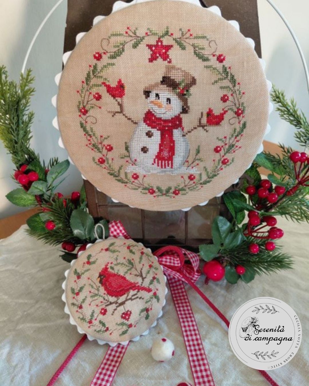 PROFUMO DI NATALE - SNOWMAN (The Scent of Christmas - Snowman) - Serenità di Campagna - 2026 Needlework Marketplace PREORDER