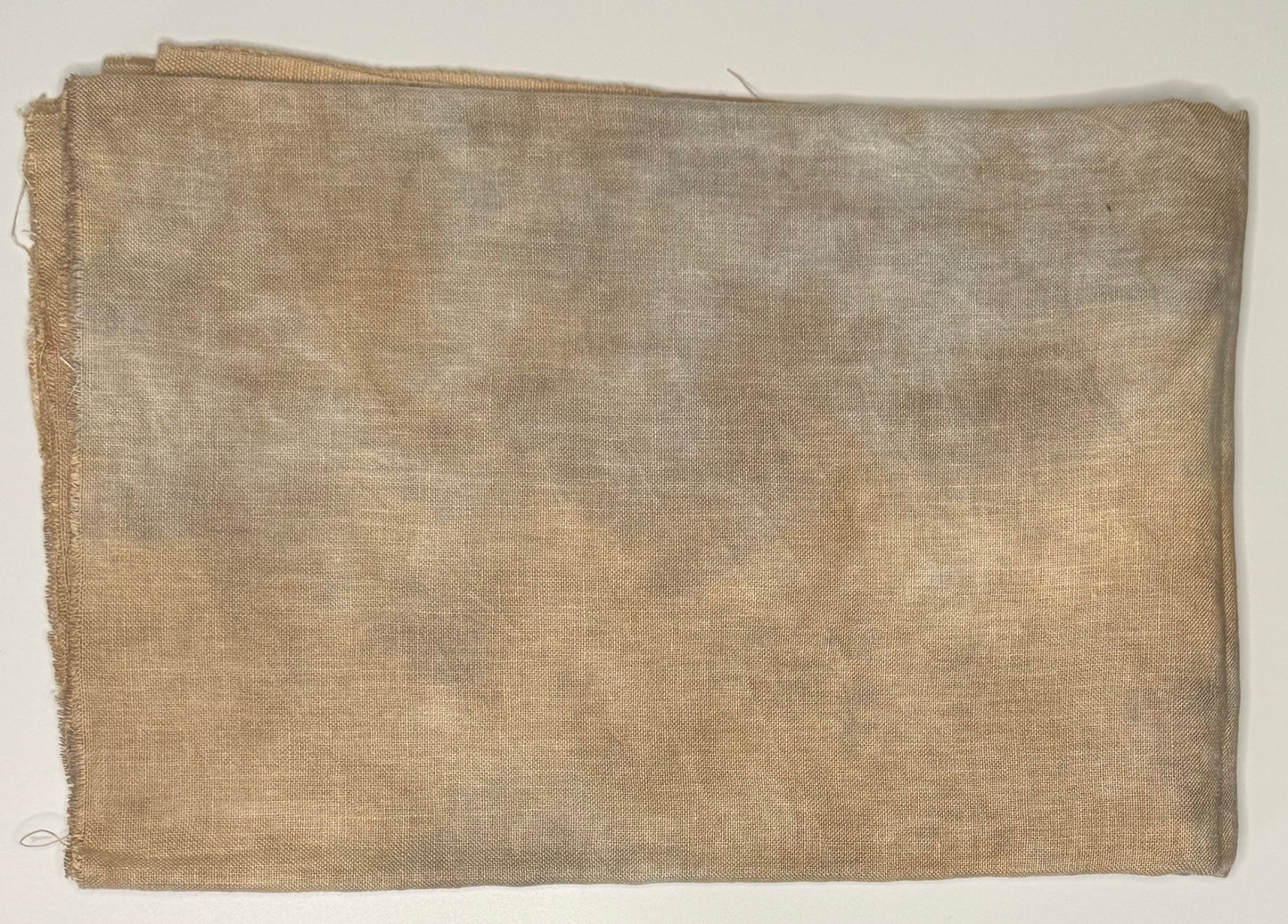 40 Count Linen - Frog Gray - Mani di Donna