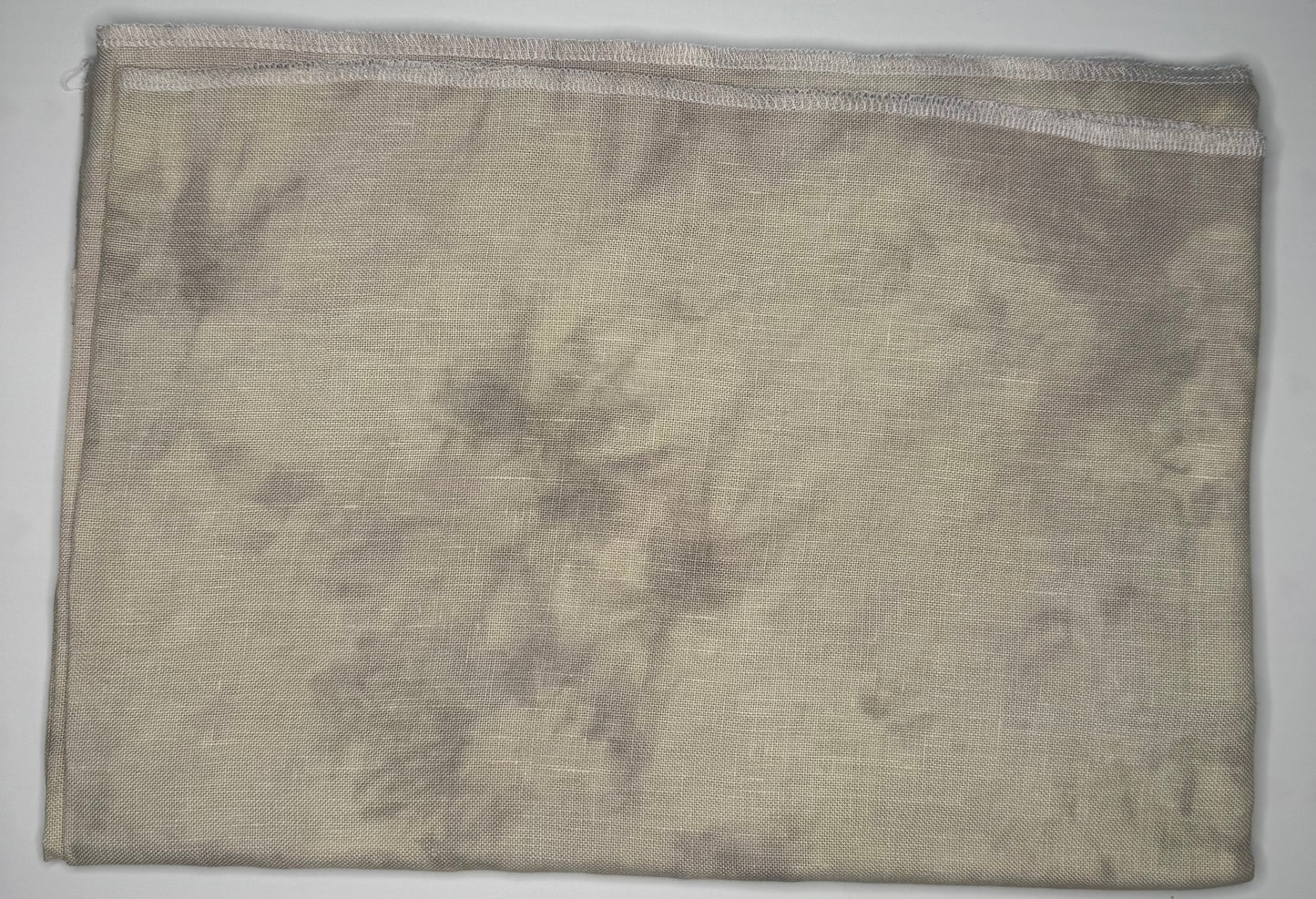 36 Count Edinburgh Linen - Flannel Flower - Fox and Rabbit