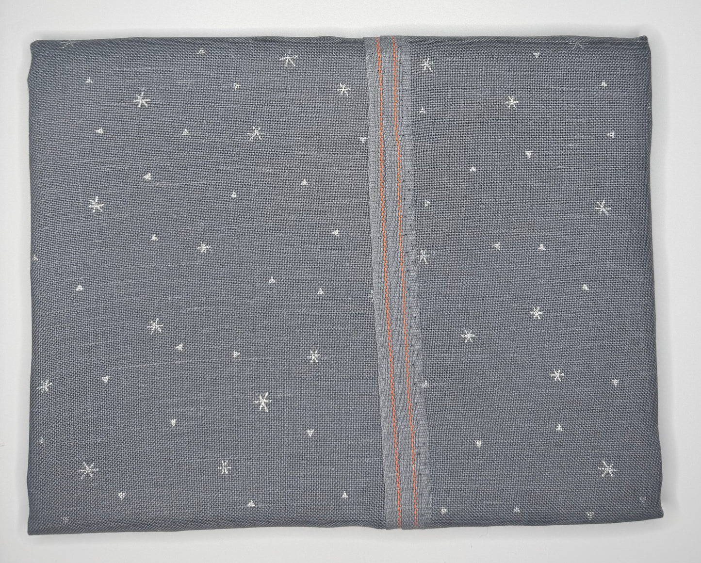 32 Count Belfast Grey/Silver Sparkle Linen by Zweigart