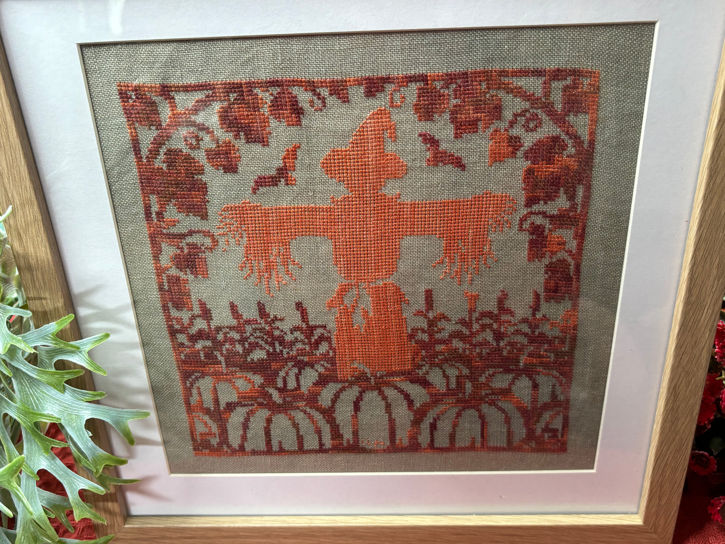 Pumpkin Scarecrow - Paddock Lane Designs