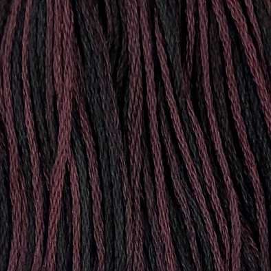 O524 Maroon Moss Valdani 6-Ply Thread