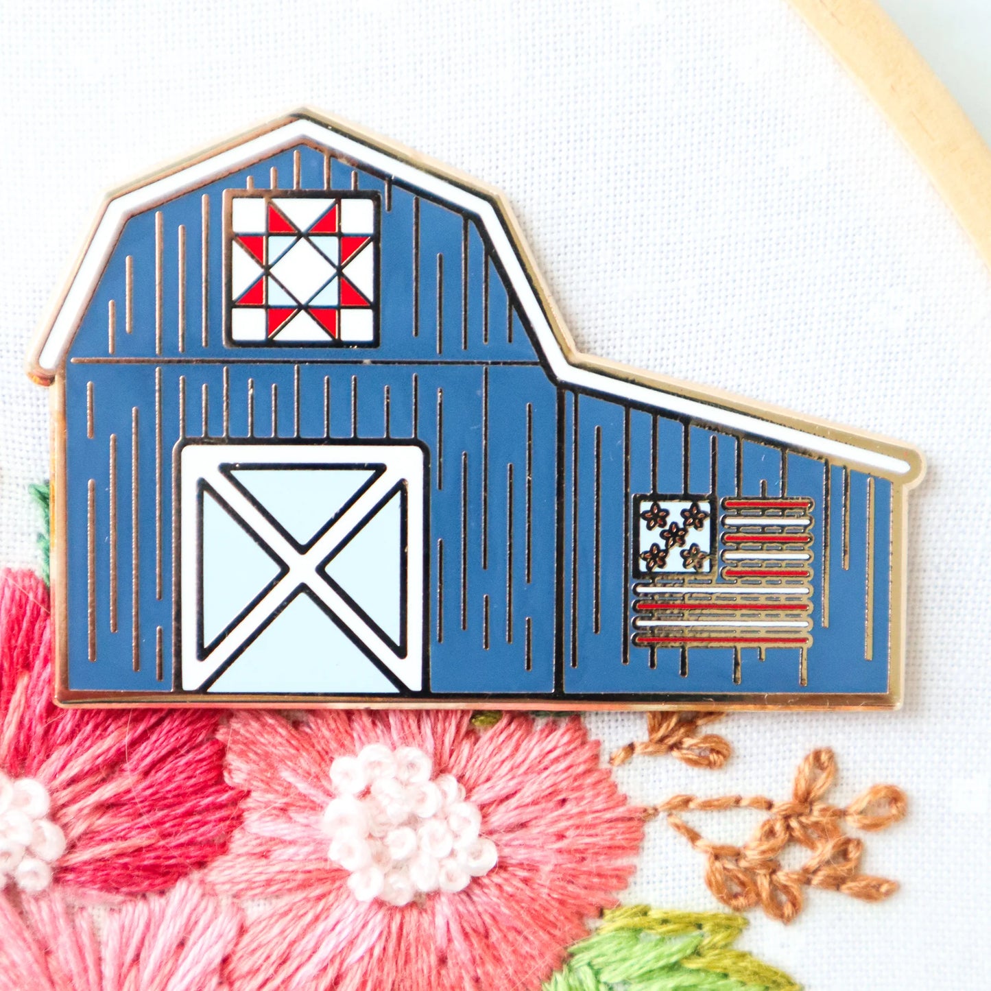 Patriotic Barn Needle Minder - Flamingo Toes
