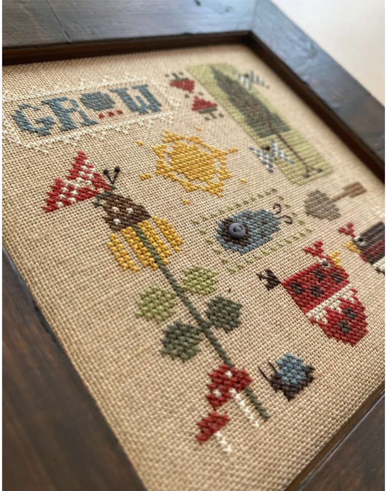 Doodles: Summer - Heart in Hand Needleart