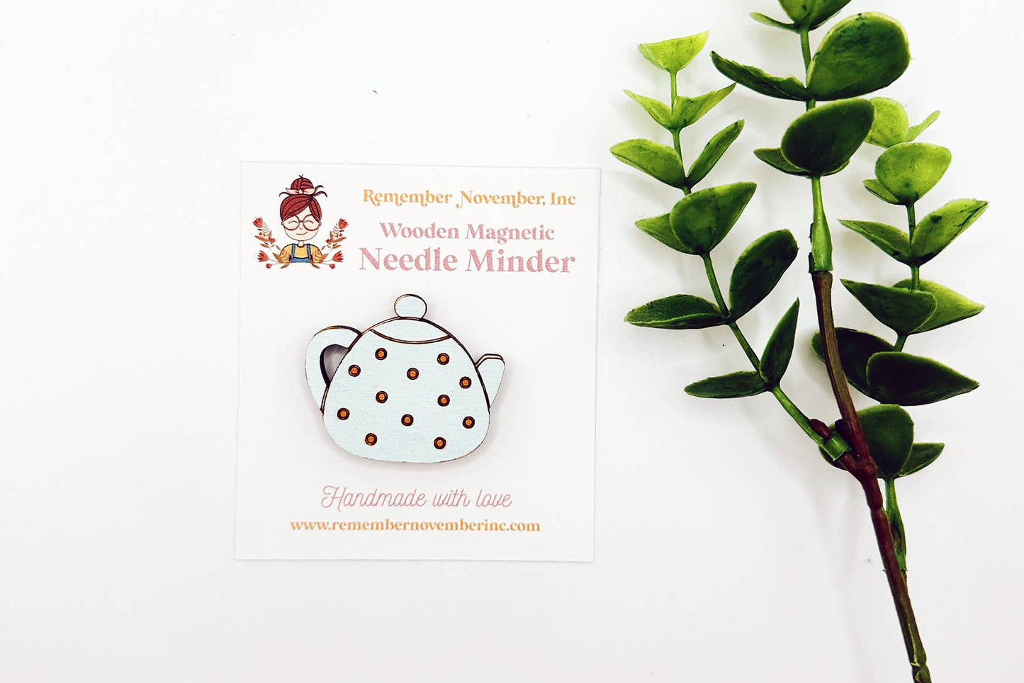 Teapot Wooden Needle Minder