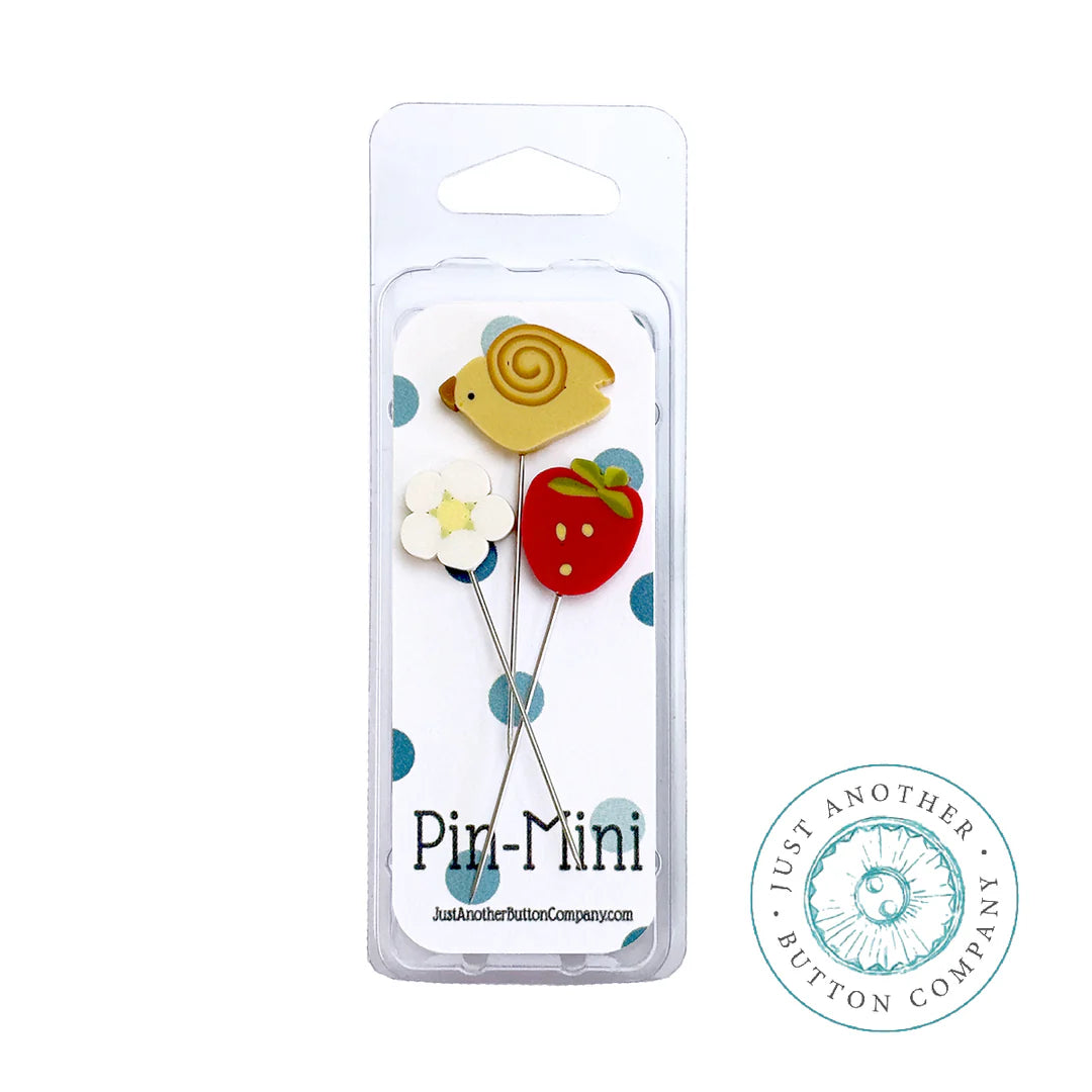 Pin Mini: Chick Chick Here - Just Another Button Company