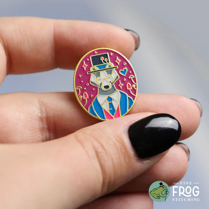 Badger Gentleman Needle Minder - Fine Frog Stitching