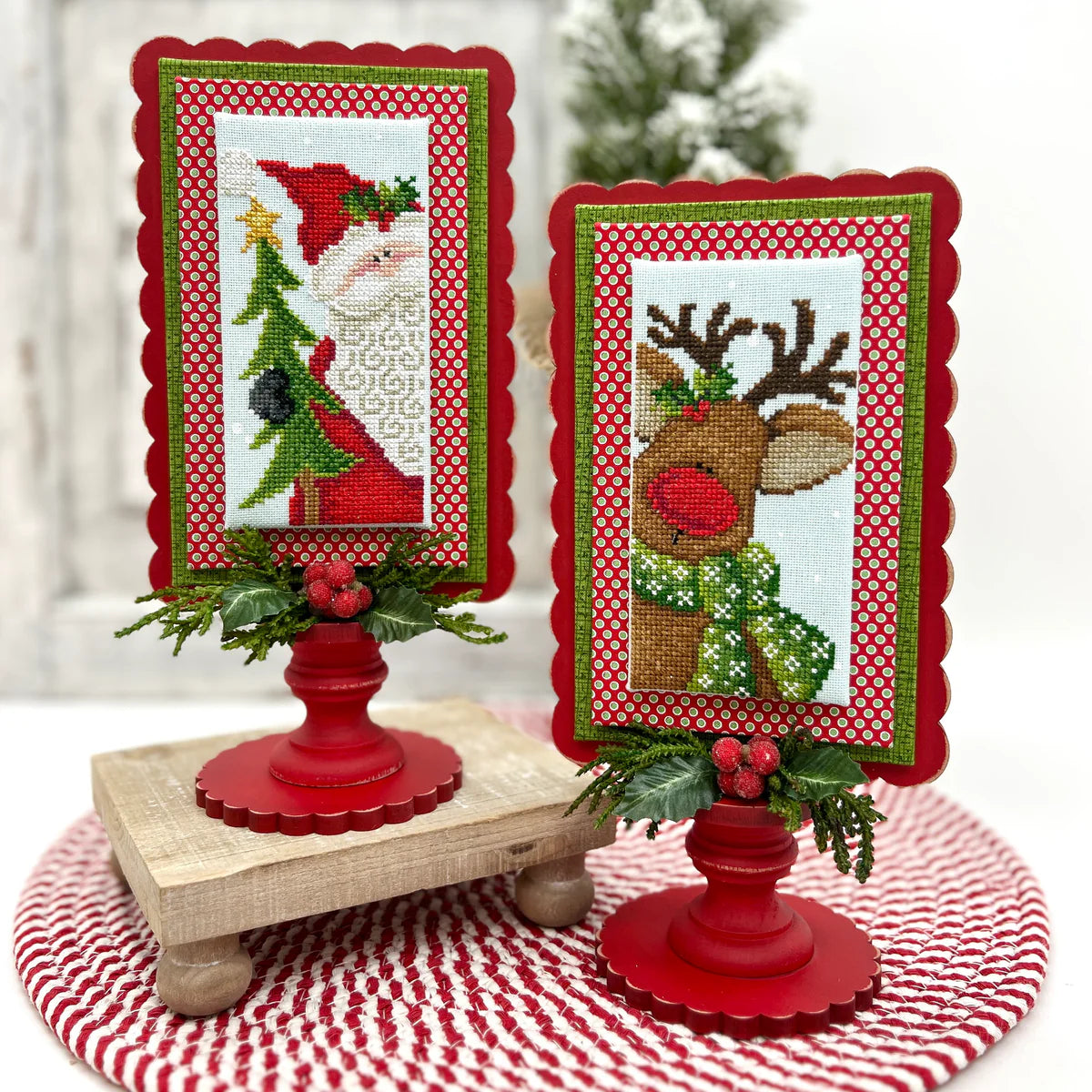 Simply Scallop Rectangle Finishing Board - Paisley and Polka Dots