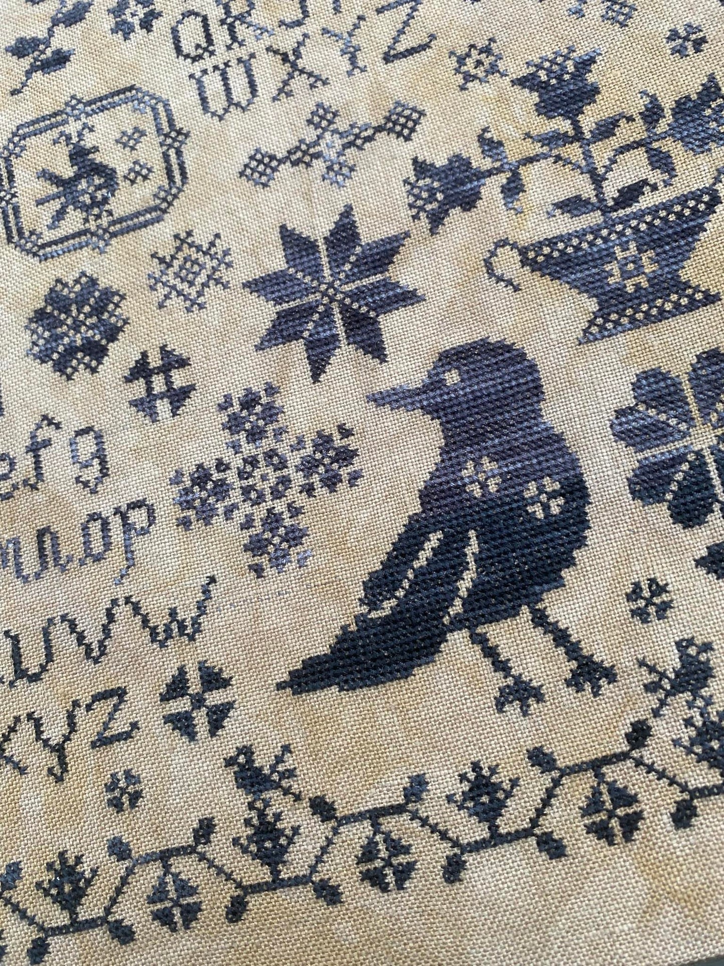Black Bird Sampler - Pansy Patch Quilts and Stitchery