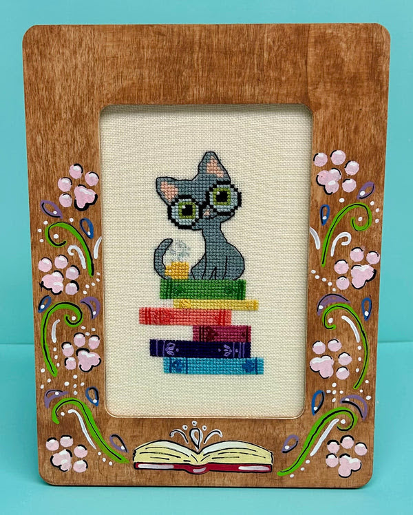 Melvin the Library Kitty - Stitchin' Kitten