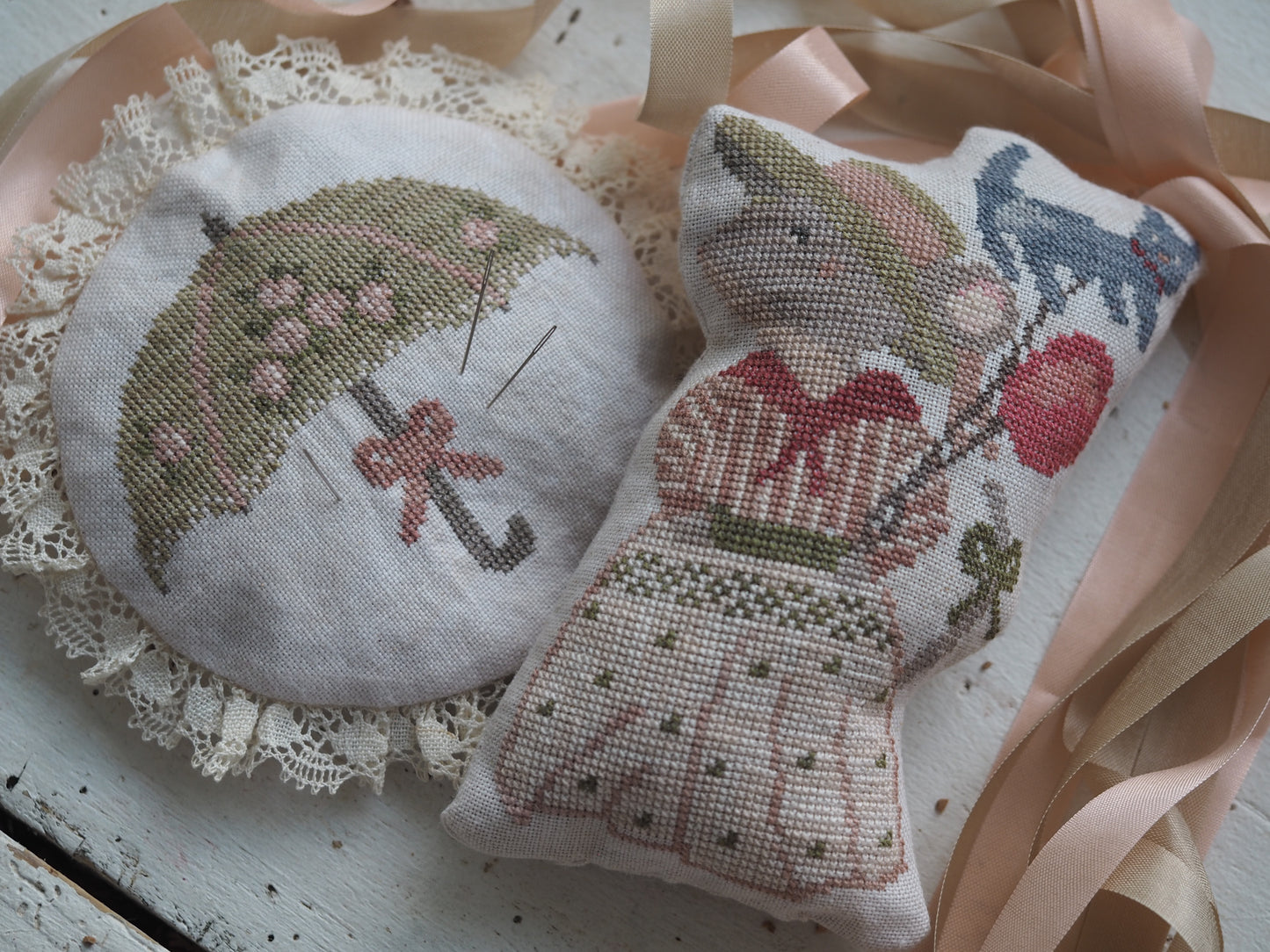 Victorian Mouse - The Stitchery Sisters