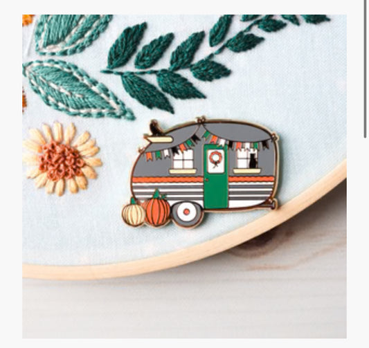 Haunted Camper NeedleMinder - Flamingo Toes