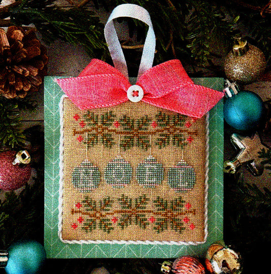 Noel - Country Cottage Ornaments Pastel Collection - Cottage Country Needleworks