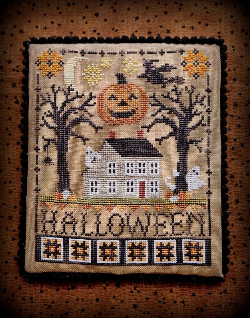 Halloween Saltbox - Waxing Moon Designs