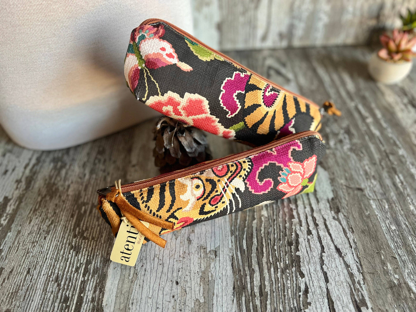 Le Tigre Tool Pouch- Atenti