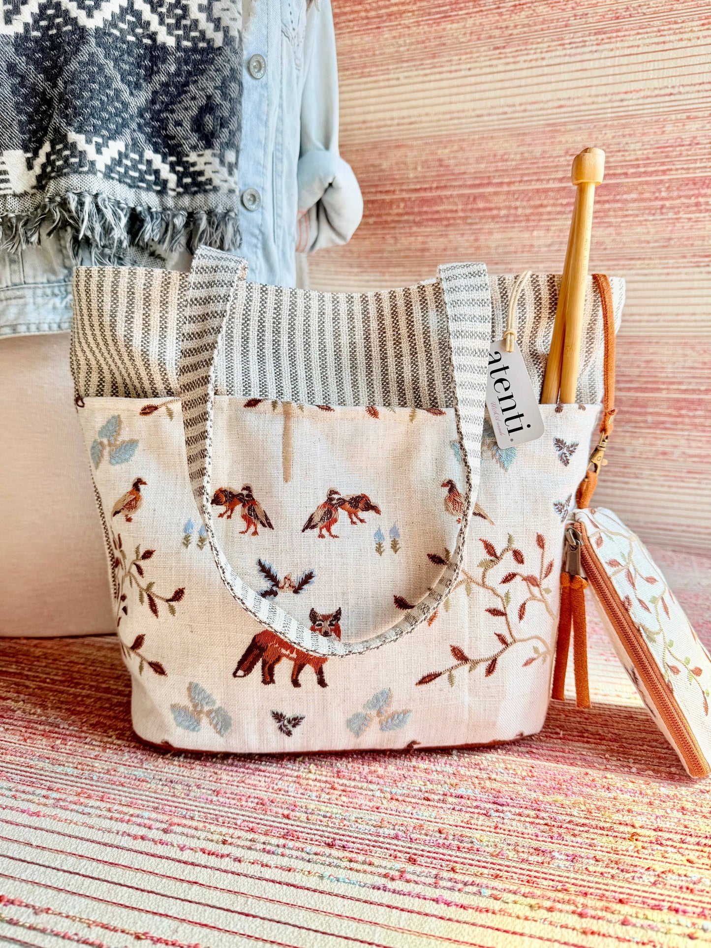 The Foxy Project Tote- Atenti