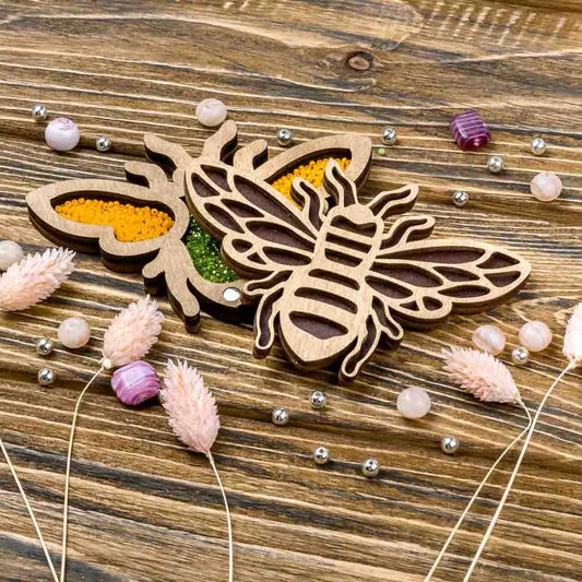 Bee Bead Organizer With Wooden Cover
