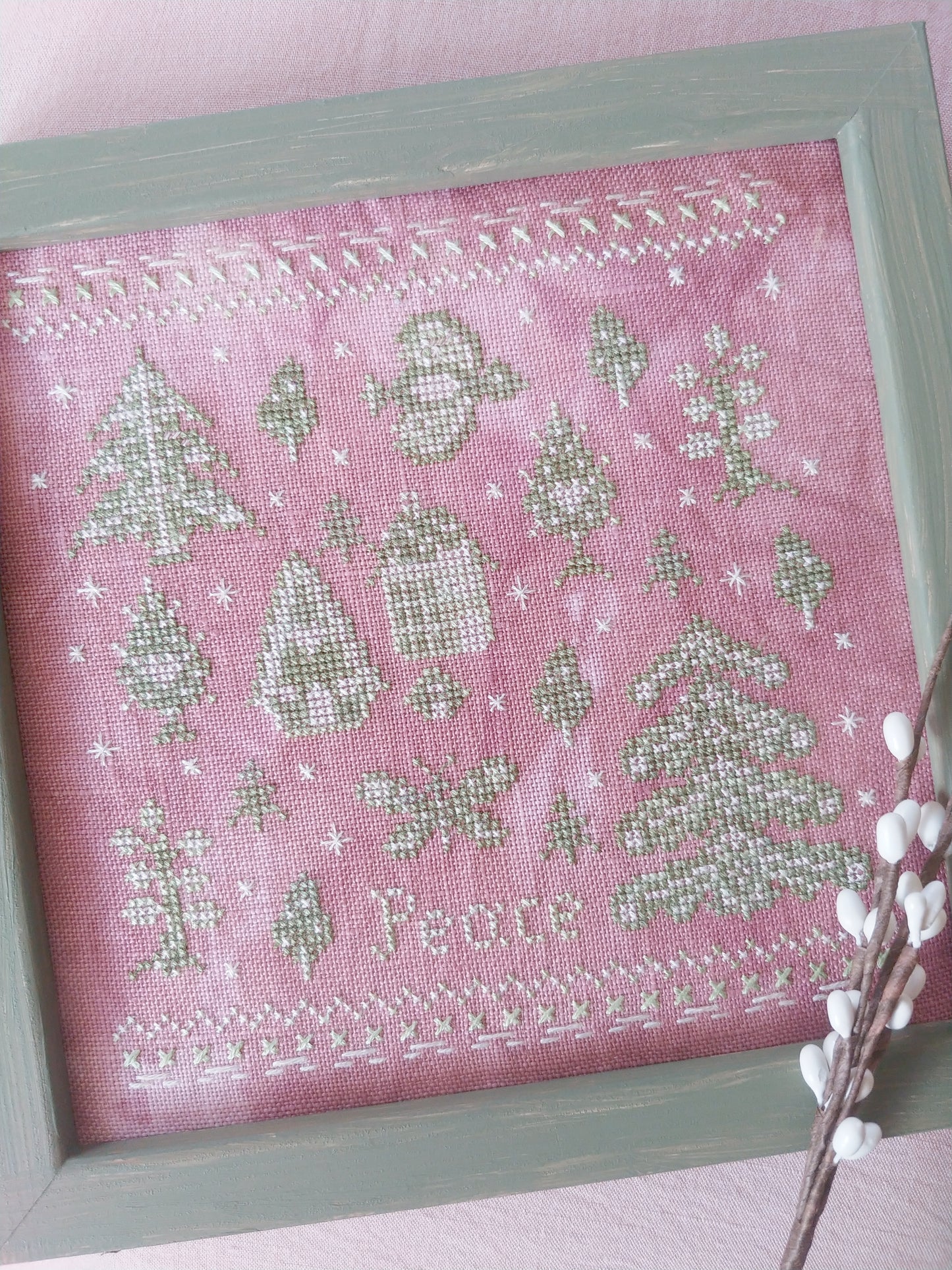 Peace on Earth, Goodwill to All. - Mojo Stitches