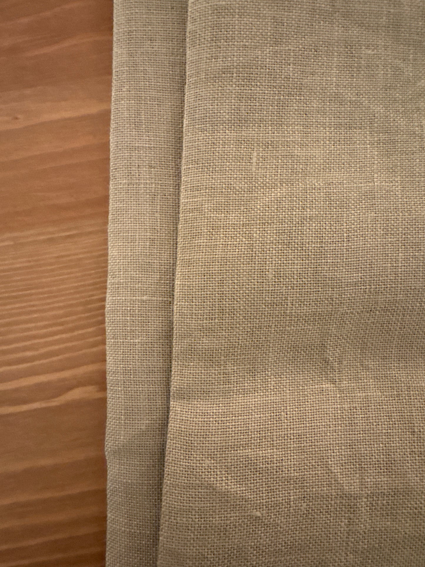 36 Count Edinburgh Linen - Dirty Ewe - Dames of the Needle