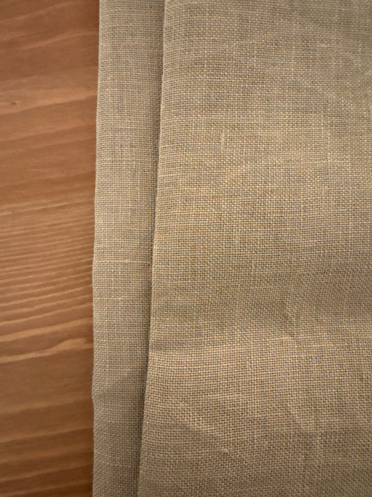 36 Count Edinburgh Linen - Dirty Ewe - Dames of the Needle