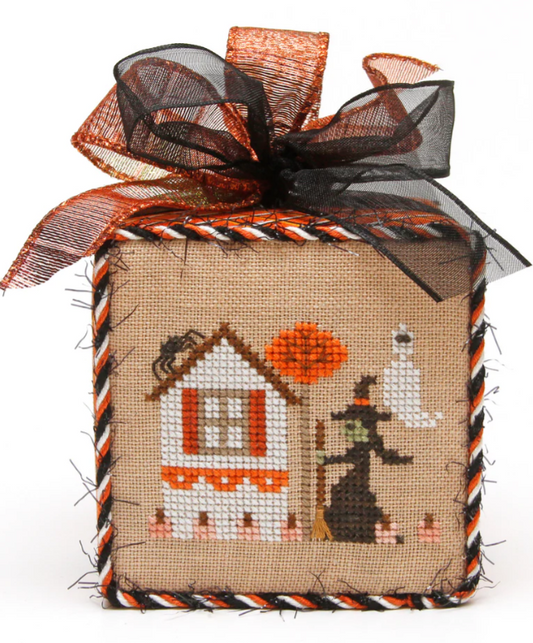 Halloween Frill - Heart in Hand Needleart