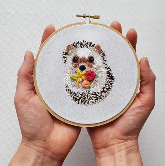 Hedgehog Embroidery Kit - Jessica Long Embroidery