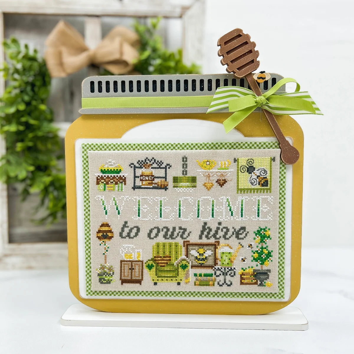 Unfinished Wood Round Mason Jar Cross Stitch Display from Paisley's and Polka Dots