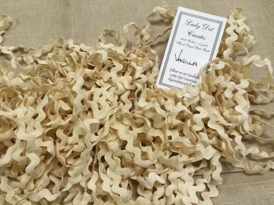 1/2" Rick Rack - Vanilla - Hand-dyed Cotton - Lady Dot Creates