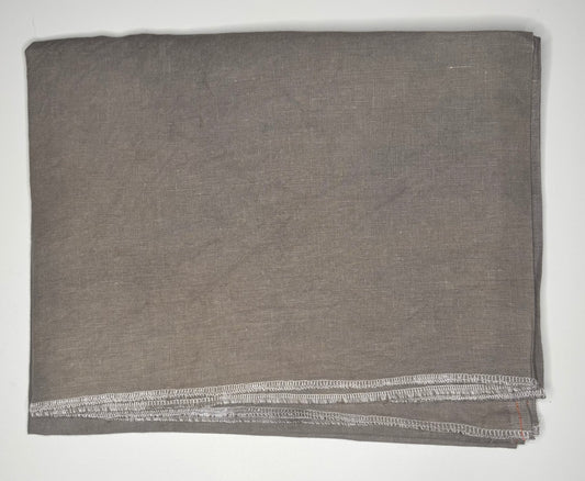 40 Count Newcastle Linen - Ancient Ruin - Fox and Rabbit