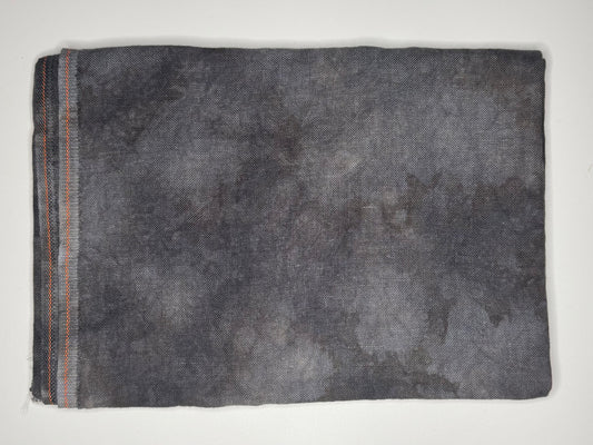 28 Count Cashel Linen - Wood Stove - Lapin Loops