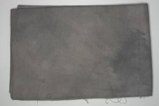 14 Count Aida- Cloudy Gray - Mani di Donna