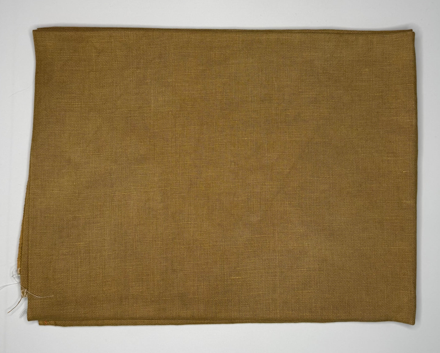 36 Count Edinburgh Linen - Down the Rabbit Hole - Tabbycat
