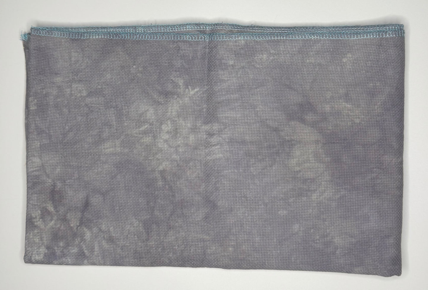 16 Count Aida - Spooky - BeStitchMe