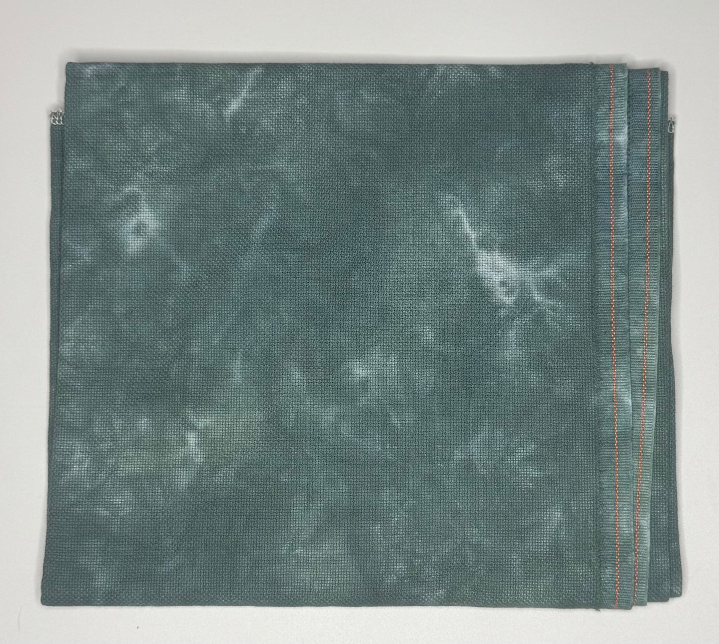 20 Count Aida - Bermuda Triangle - Lapin Loops