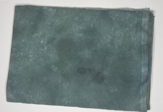 28 Count Lugana - Bermuda Triangle - Lapin Loops