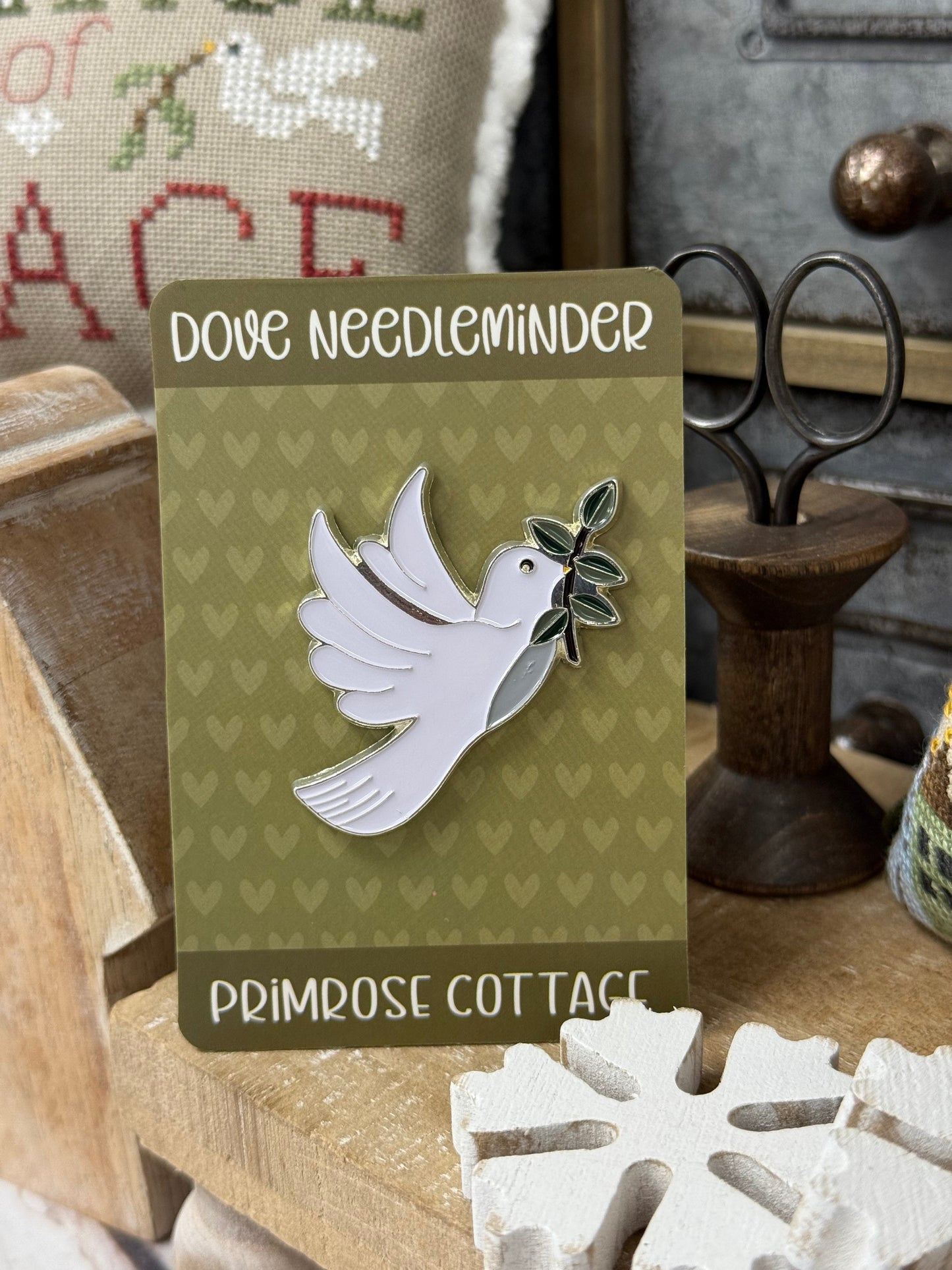 Dove Needle Minder - Primrose Cottage