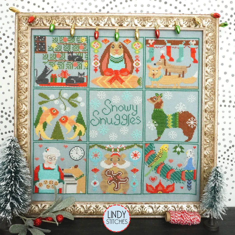 Snowy Snuggles Scrapbook - Lindy Stitches