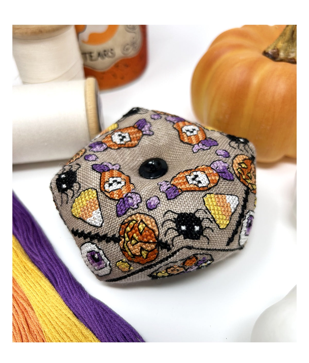 Treat Biscornu - Tiny Modernist