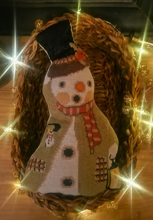 Twin Peak Snowman 2026 - Twin Peak Primitives - 2026 Needlework Marketplace PREORDER