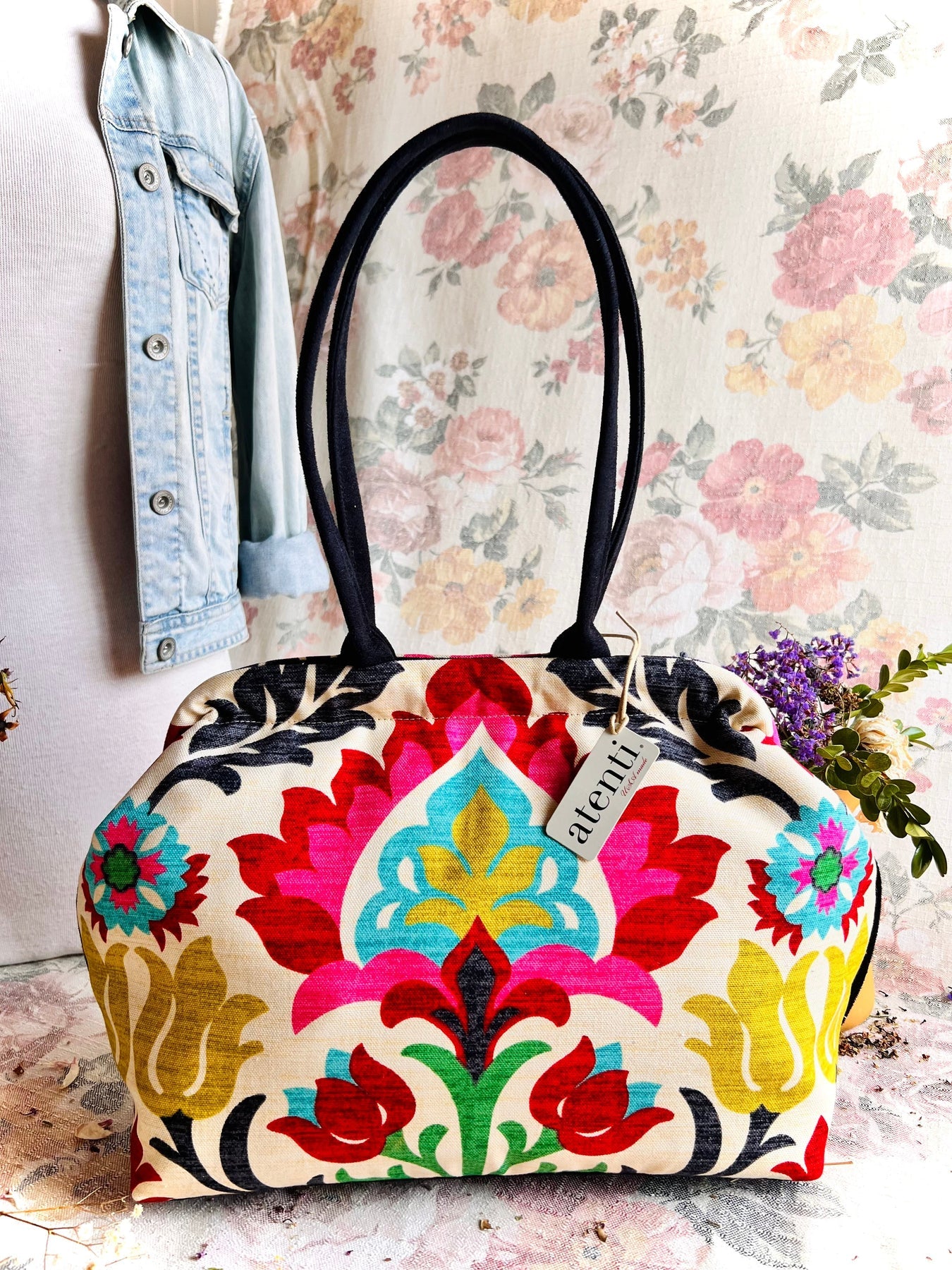 Santa Maria Molly - Atenti