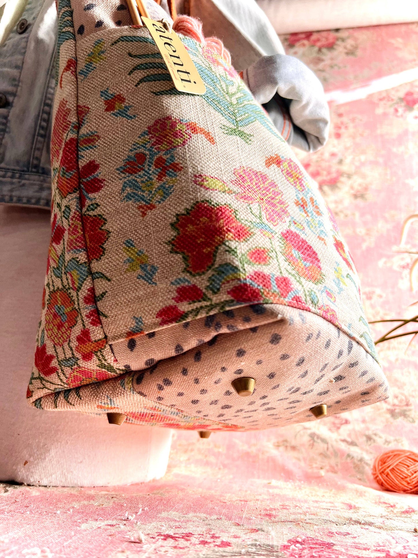 Gemma Bon Bucket – Atenti