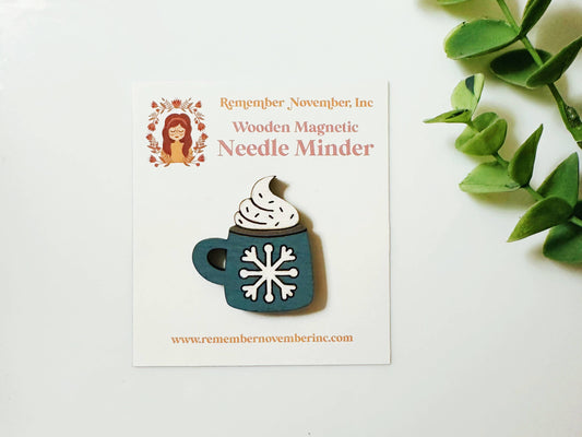 Snowflake Mug Wooden Needle Minder