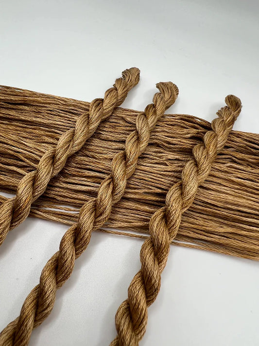 Camel - Pirate + Robin Floss