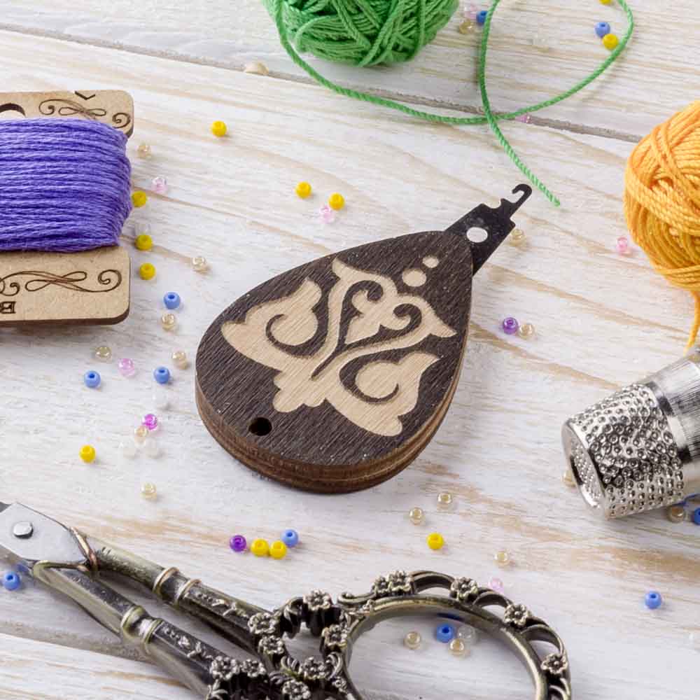 Heart Wooden Needle Threader