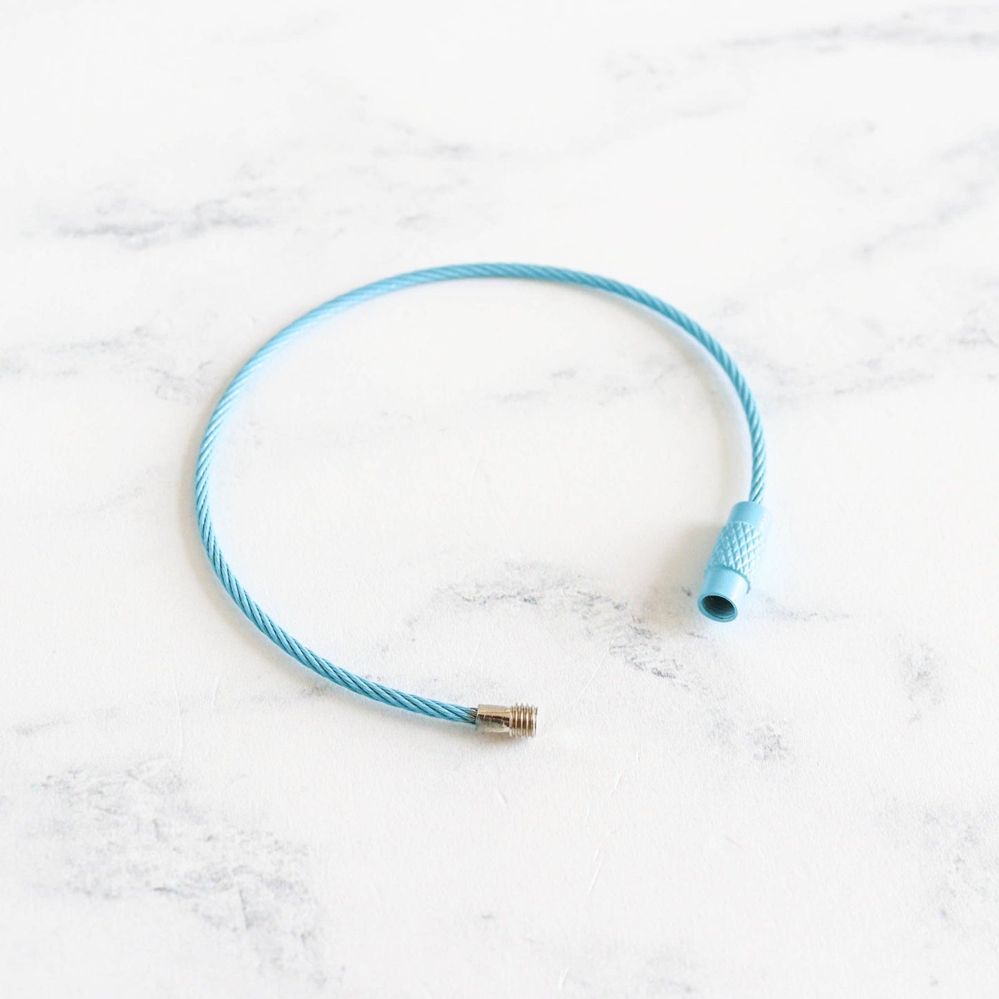 Twist Lock Floss Bobbin Thread Rings