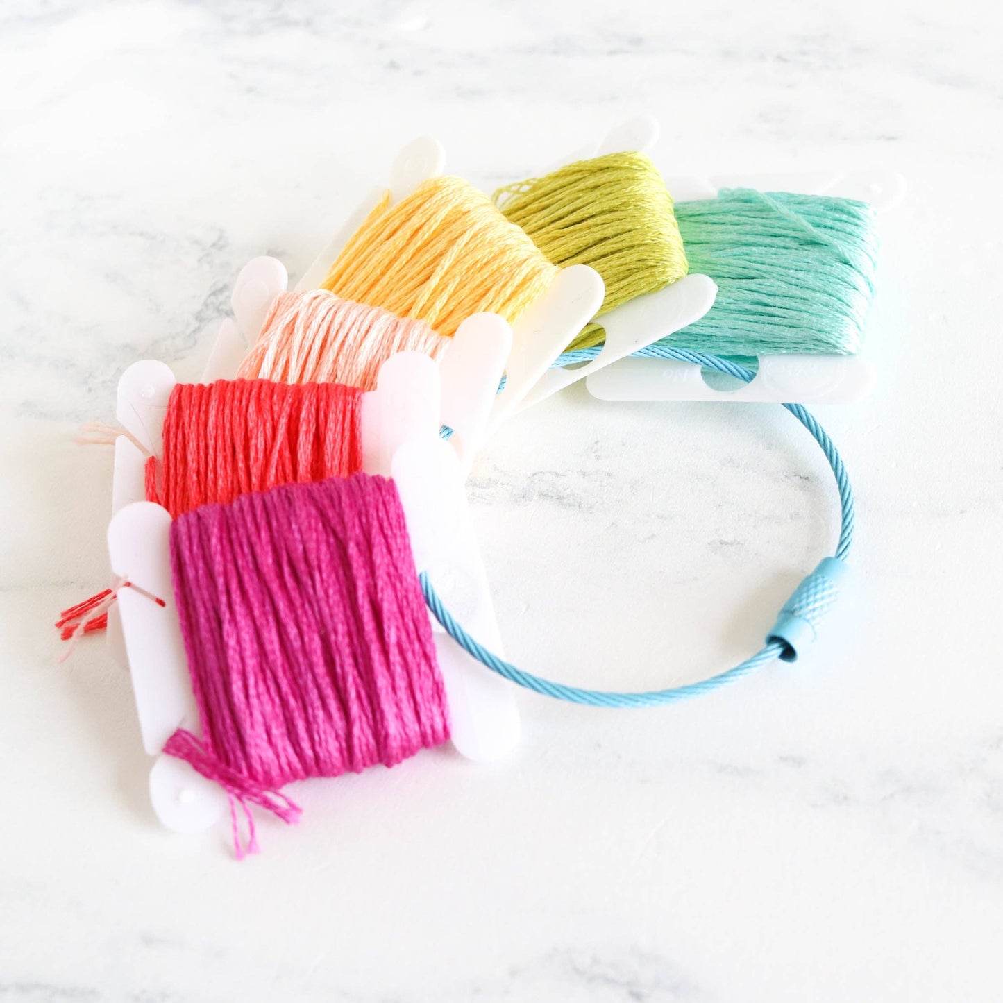 Twist Lock Floss Bobbin Thread Rings